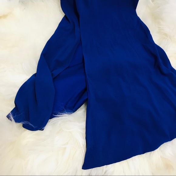 Dress the Population Sandra Plunge Trumpet Gown - Picture 3 of 6